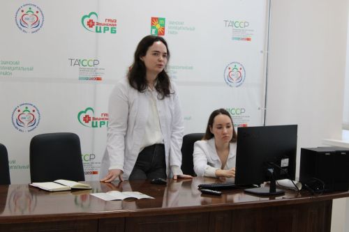 Студенты медицинского университета поделились опытом с заинскими школьниками