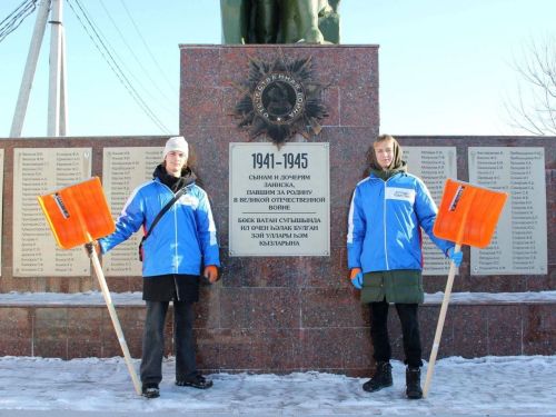 Российские студенческие отряды посетили Заинск в рамках патриотической акции «Снежный десант»