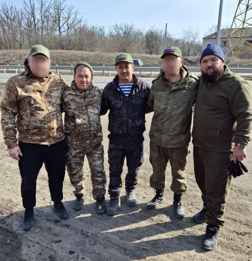 Заинская семья Малафеевых отправила второй «УАЗ» сыну на фронт