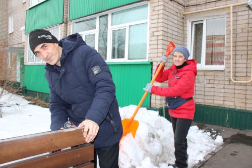 Саллы хезмәттән иҗатка да урын кала