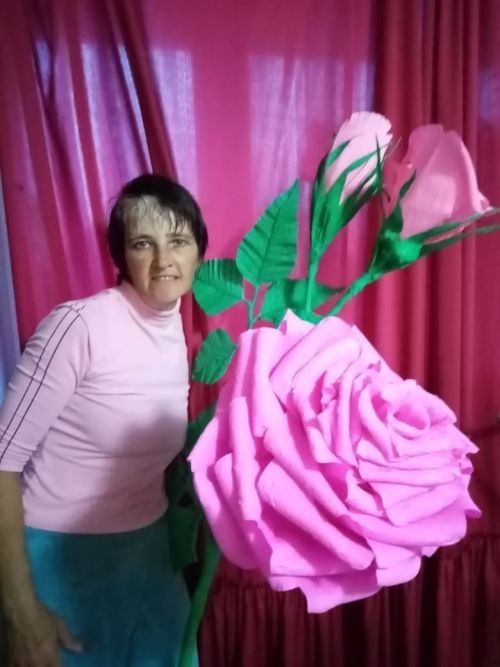 Саллы хезмәттән иҗатка да урын кала