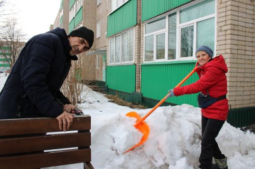 Саллы хезмәттән иҗатка да урын кала