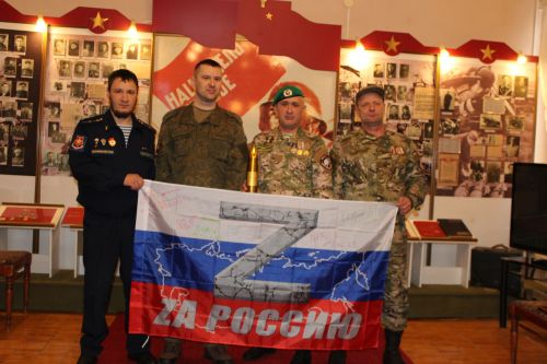 Махсус хәрби операциядә катнашучы Зәй егетләре киләчәк буынга хат язды