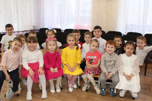 Зәйдә махсус хәрби операция ветераны балалар белән очрашты