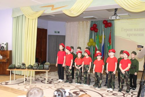 Зәйдә махсус хәрби операция ветераны балалар белән очрашты