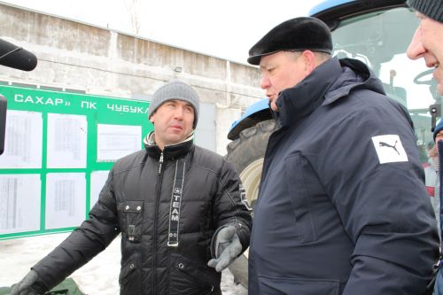 Аграрийлар  язгы кыр эшләренә җиң сызганып куйды