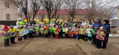 Акция «Зебра пешеходу друг» в Заинском детском саду: обучение детей ПДД и безопасному поведению на дорогах