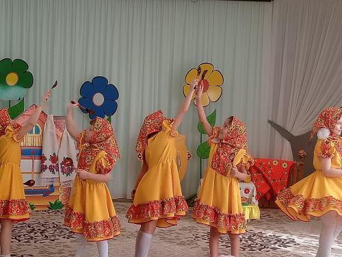 «Якты коңгыз» балалар бакчасында «Нәүрүз» бәйрәмен билгеләп үттеләр