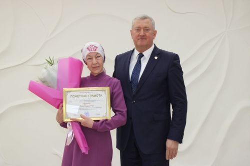 Заинским работникам культуры вручили награды в честь профессионального праздника