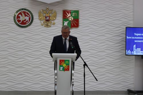 Хезмәтләре — халык өчен
