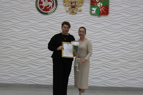 Хезмәтләре — халык өчен