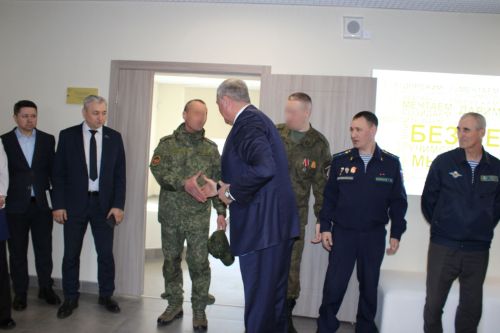 Встреча с военнослужащими в Заинске: поддержка и благодарность