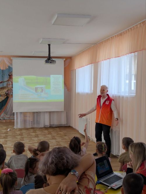 Балаларга электр энергиясе турында сөйләделәр