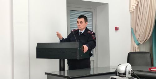 В Заинском районе обсудили профилактику правонарушений среди несовершеннолетних