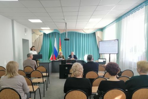 Общественный совет Заинского района обсудил антикоррупционные меры и подготовку к юбилею Победы