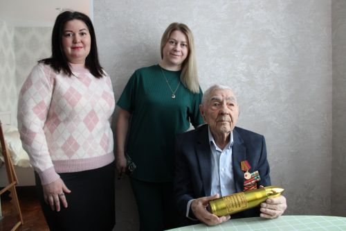 Зәйдә «Җиңүгә 50 көн кала» дип исемләнгән капсулага ветераннар теләкләрен җыялар
