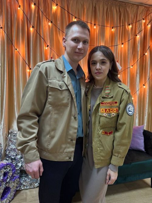 Молодой педагог из Заинска Алёна Романова выбрала профессию, когда была вожатой в «Лагере моего двора»