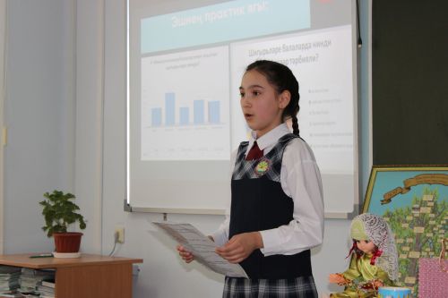 Зәйдә Бөек әдибебез Габдулла Тукай туган көне алдыннан укучылар традицион төстә фәнни эшләр яклады