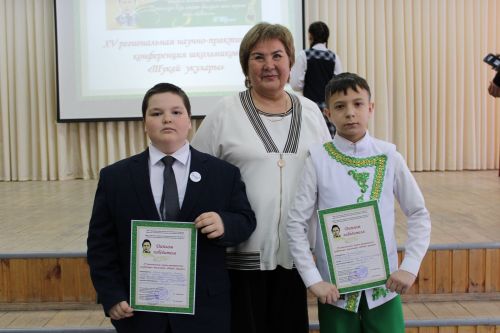 Зәйдә Бөек әдибебез Габдулла Тукай туган көне алдыннан укучылар традицион төстә фәнни эшләр яклады