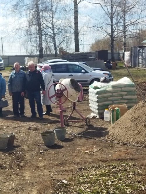 Зәйдә Изге Макарий чиркәвенең стеналарын күтәрә башладылар