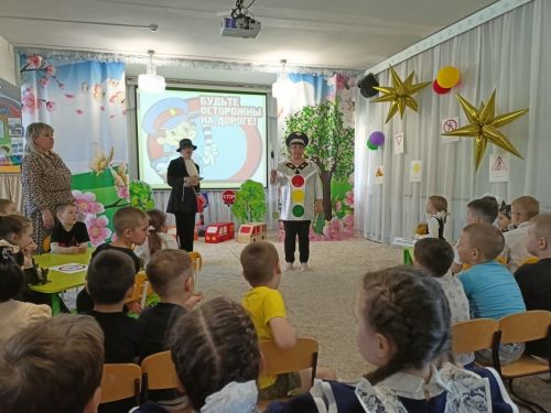 «Энҗе» балалар бакчасында юл билгеләрен уеннар аша өйрәнәләр