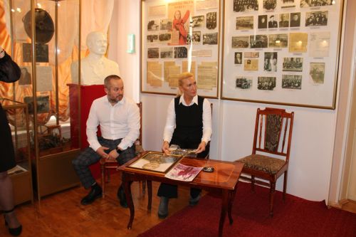 Россия Герое Сергей Чебневның туганы шәхси әйберләрен Зәй музеена тапшырды