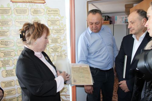В селе Гулькино Заинского района установили Поклонный крест в честь героев СВО