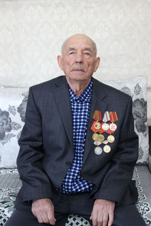Тылда Җиңү көнен якынайтканнар