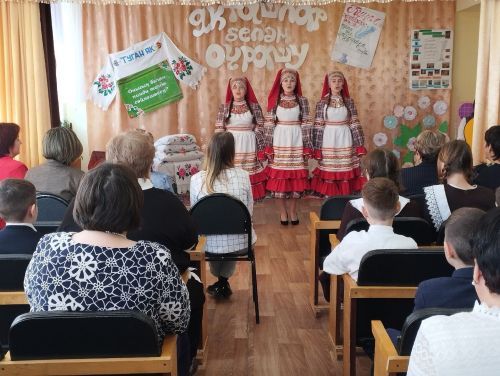Кадер мәктәбендә күренекле якташлар белән очрашу кичәсе узды