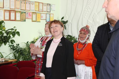 В селе Гулькино Заинского района установили Поклонный крест в честь героев СВО