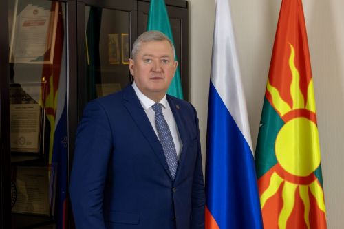 Глава Заинского района поздравил православных с Пасхой