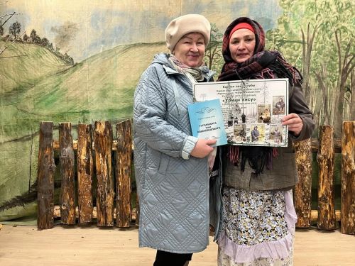 Карман үзешчәннәре Бөек Ватан сугышында Җиңүнең 80 еллыгына багышланган спектакль күрсәтте