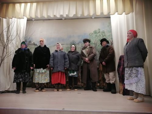 Карман үзешчәннәре Бөек Ватан сугышында Җиңүнең 80 еллыгына багышланган спектакль күрсәтте