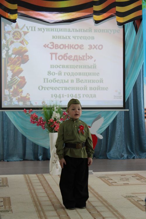 Зәйдә сабыйлар традицион “Җиңү кайтавазы”  бәйгесендә шигырьләр сөйләделәр