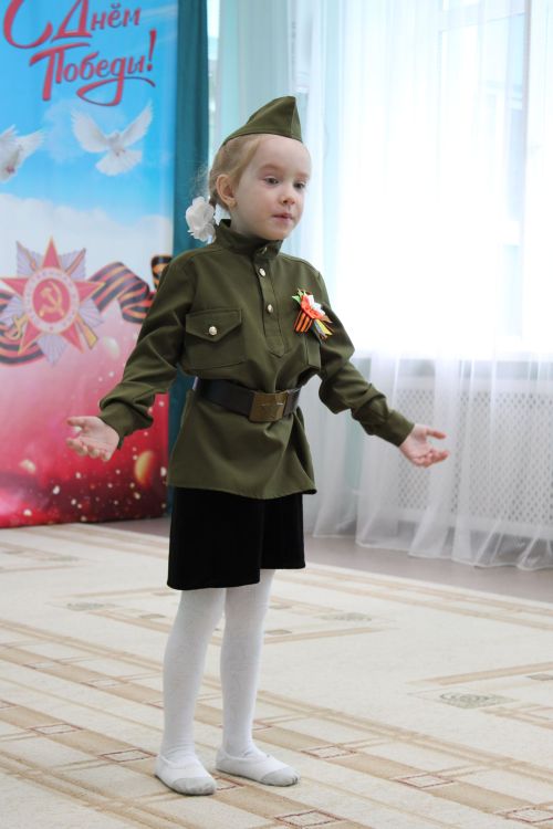 Зәйдә сабыйлар традицион “Җиңү кайтавазы”  бәйгесендә шигырьләр сөйләделәр