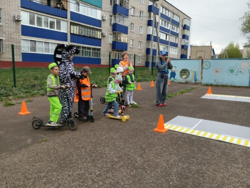 В заинском детском саду прошло познавательное мероприятие по ПДД
