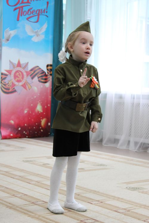 Зәйдә сабыйлар традицион “Җиңү кайтавазы”  бәйгесендә шигырьләр сөйләделәр