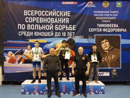 Юные борцы Заинска показали достойный результат на Кубке РТ памяти А.Ш. Шайхутдинова