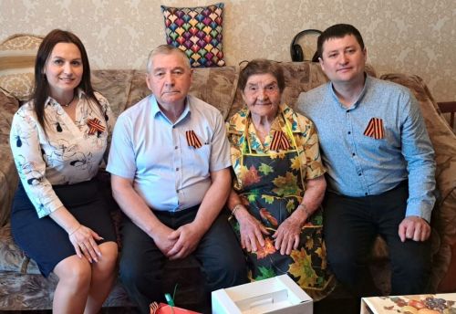 Зәй заводы ветераннары Җиңү юбилее бүләкләрен алды