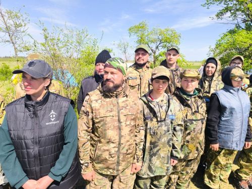 Зәй районы башлыгы Волгоградта эзләнү эшләре алып баручы эзтабарлар янында булды