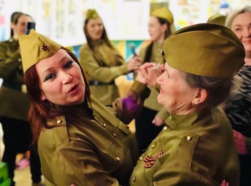 Заинцы разных возрастов спели песни военных лет