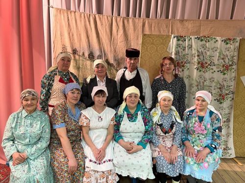 Бигешлеләр Сәет Шәкүровның «Тол хатыннар, тол кызлар» спектаклен тәкъдим итте