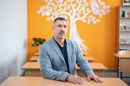 В семье заинского педагога Валерия Долгова сплелись две династии учителей