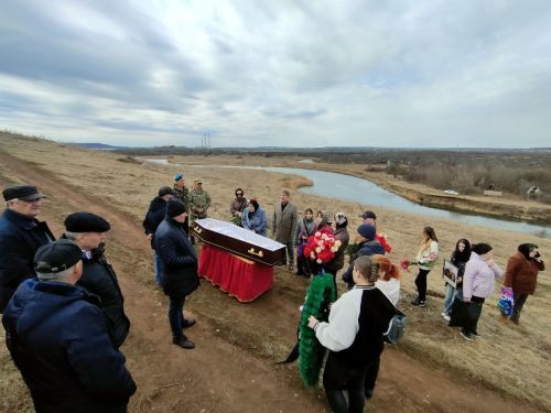Зәй легендар Бөек Ватан сугышы ветераны Анна Моисееваны соңгы юлга озатты