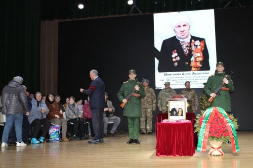 Последний поклон легенде: Заинск простился с Анной Ивановной Моисеевой