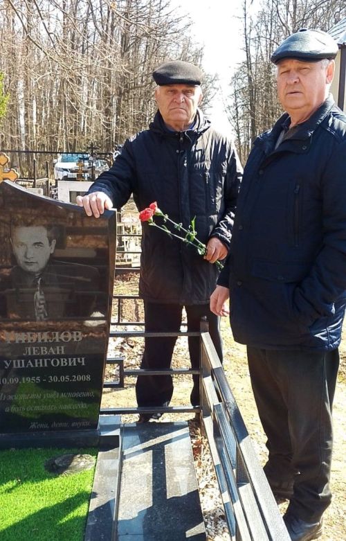 Следствие помнит своих героев: заинские ветераны почтили память коллег