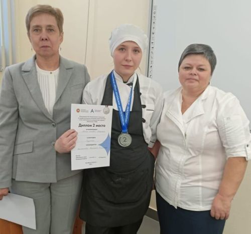 Зәйнең студент кызлары «Абилимпикс» чемпионатының төбәк этабында берьюлы өч медаль яулады
