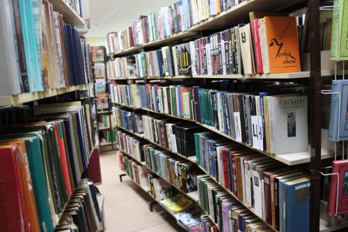Заинские школьники попробовали снять буктрейлеры в библиотеке