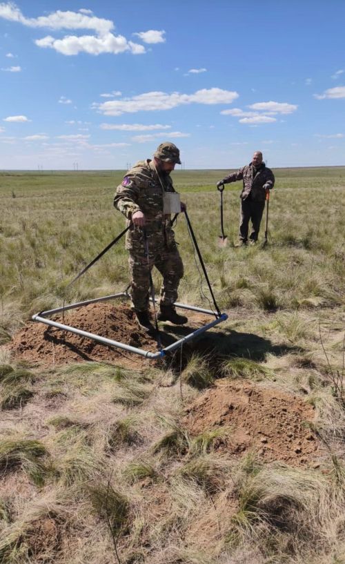 Зәй эзтабарлары Волгоград өлкәсендә 13 сугышчының җәсәден тапкан