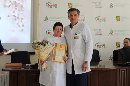 В Заинской районной больнице чествовали медицинских сестёр